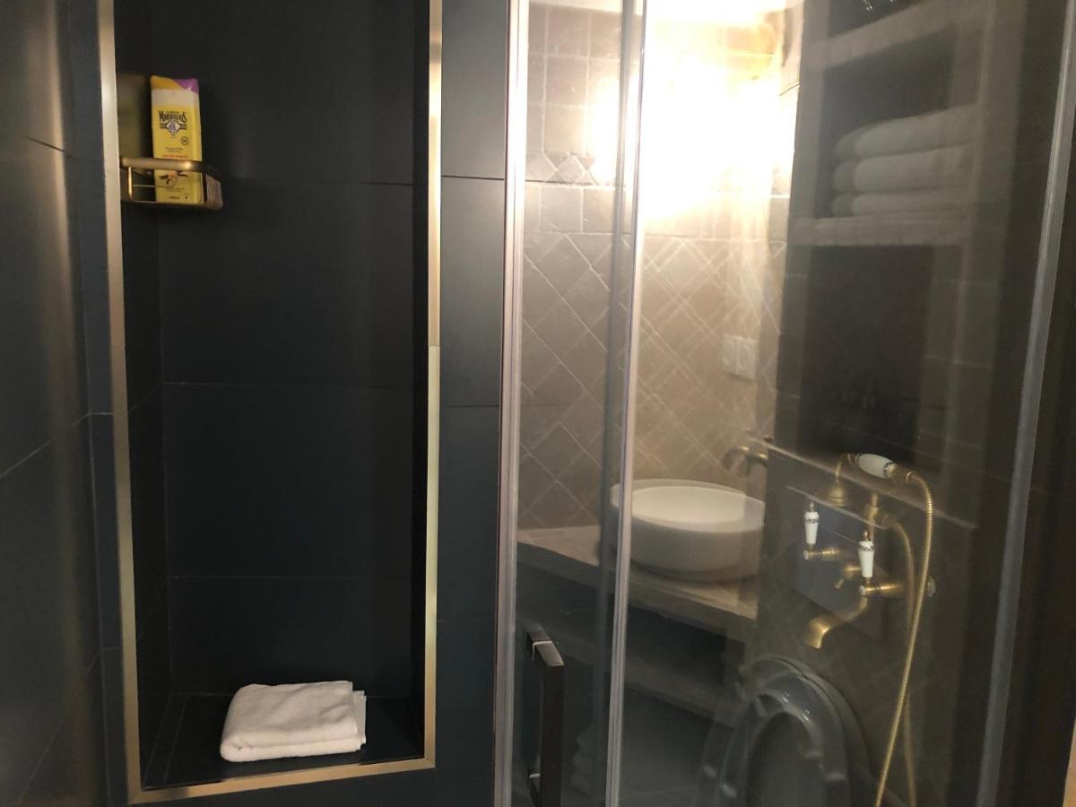 Apartmán Quartier D'Emily In Paříž Exteriér fotografie